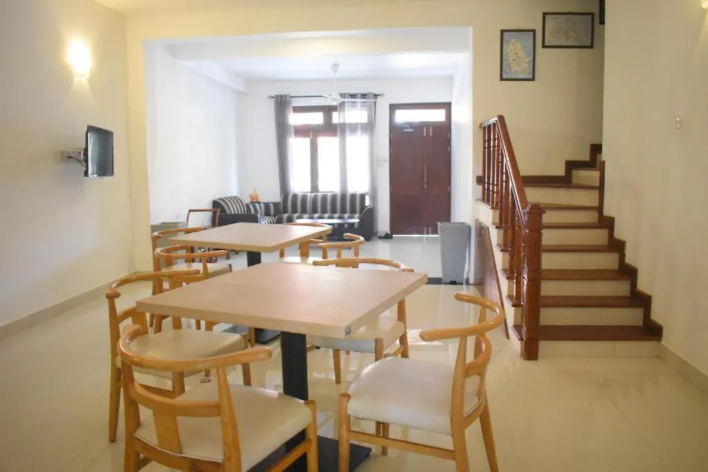 Thisara Luxury Villas 尼甘布 住宿加早餐酒店