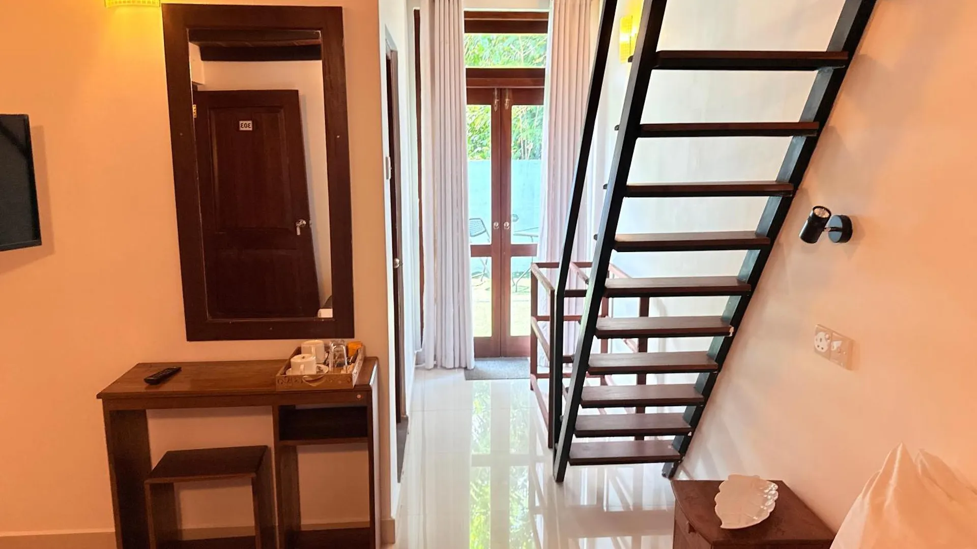Bed & Breakfast Thisara Luxury Villas Negombo